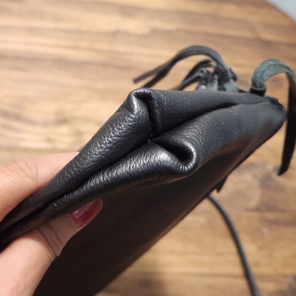 The Sak Filmore Leather 3 in 1 Black Clutch Shoulder Crossbody Woven With Fringe - Picture 12 of 13